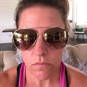 BCBG maxazria gold aviator sunglasses